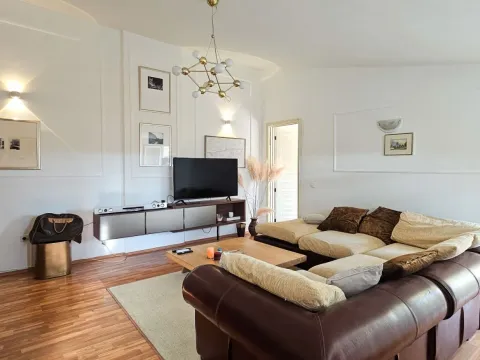 Rent, one bedroom apartment, 57m², Preko Morače, Podgorica - image 1