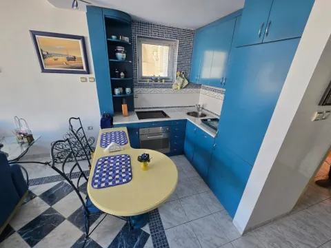 Prodaja, trosoban stan, 81m², Budva, Crna Gora - image 10