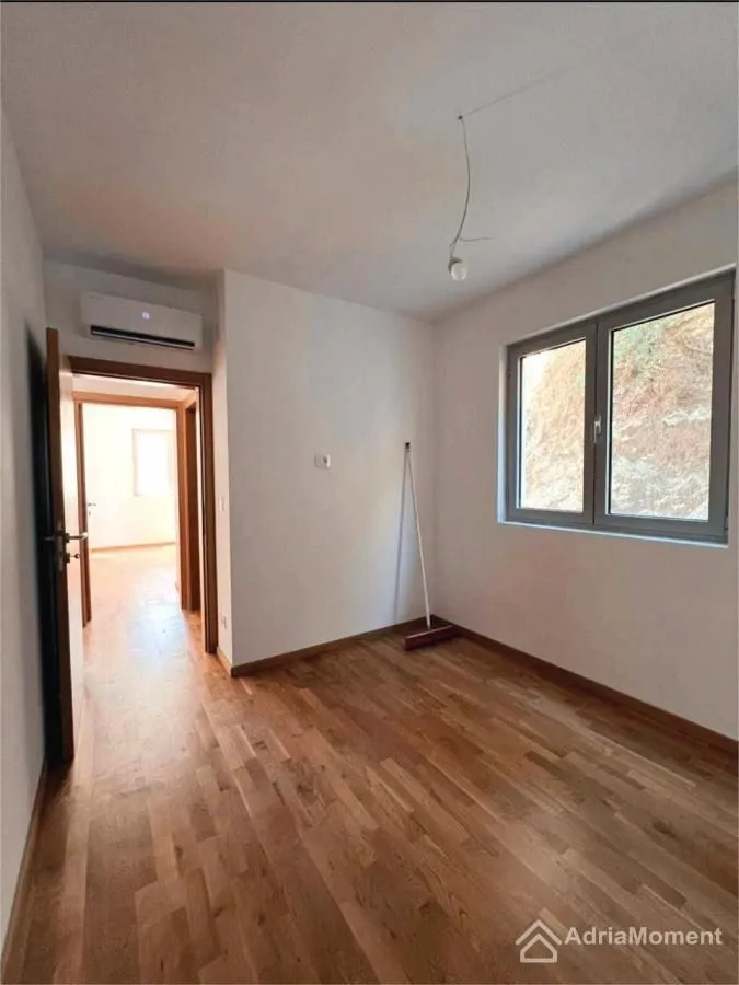 Sale, two bedroom apartment, 62m², Bečići, Budva