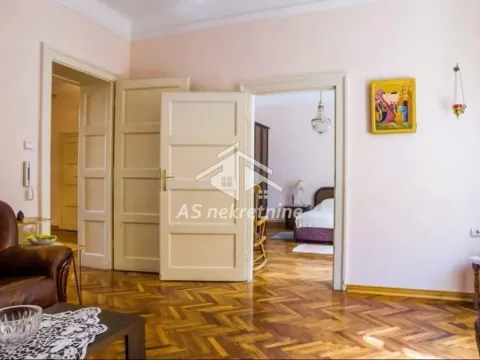 Rent, two bedroom apartment, 65m², Stari Grad, Beograd - image 2