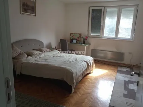 Izdavanje, trosoban stan, 65m², Brace Jerković, Voždovac Sve Podlokacije - image 3