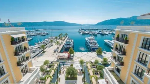 Prodaja, trosoban stan, 190m², Tivat, Crna Gora