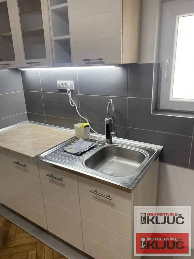 Izdavanje, dvosoban stan, 60m², Telep, Novi Sad Sve Podlokacije