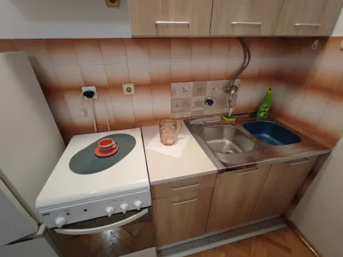 Izdavanje, stan, 27m², Malo Brdo, Podgorica - image 7