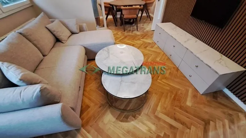 Izdavanje, dvosoban stan, 66m², Liman 1, Novi Sad Sve Podlokacije