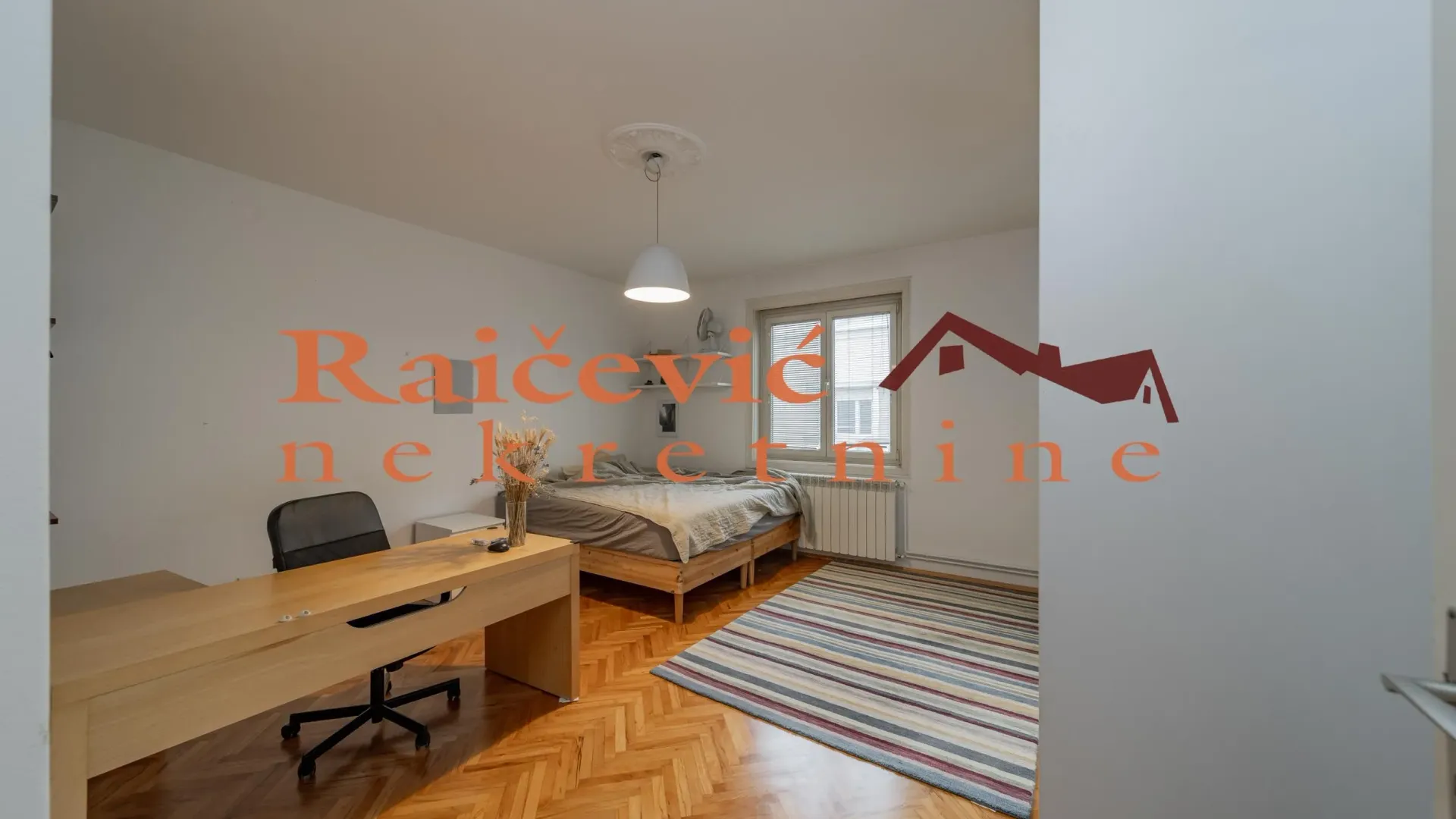 Prodaja, trosoban stan, 68m², Kalenić Pijaca, Vračar Sve Podlokacije