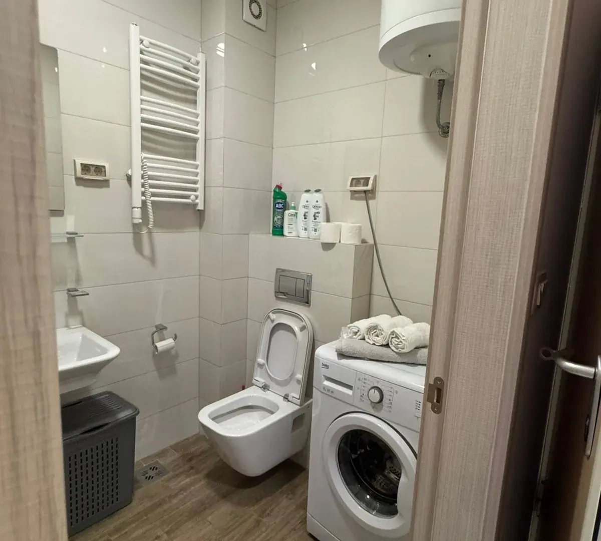 Izdavanje, jednosoban stan, 48m², City Kvart, Podgorica