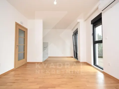 Prodaja, jednosoban stan, 50m2, Momišići, Podgorica Prodaja, jednosoban stan, 50m2, Momišići, Podgorica