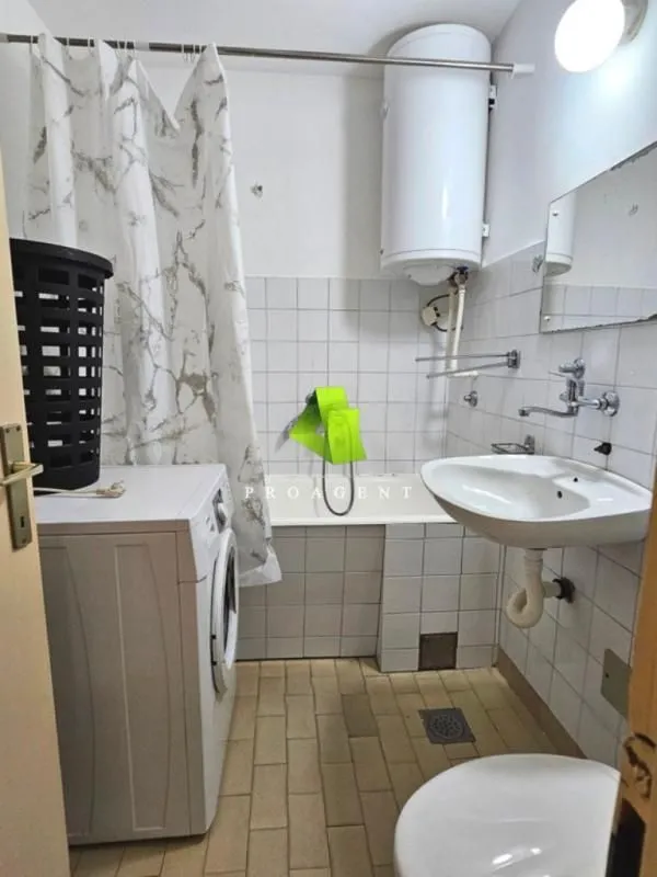 Prodaja, jednosoban stan, 38m², Medijana, Niš