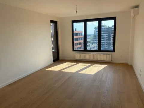 Izdavanje, petosoban stan, 155m², Stari Grad, Beograd - image 13