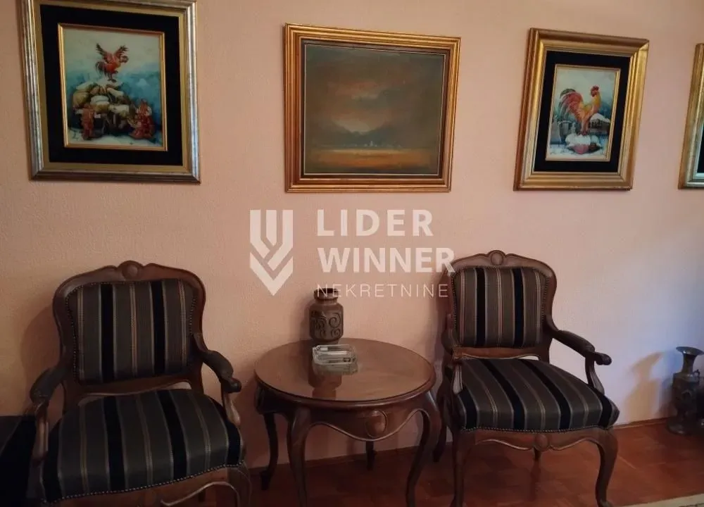 Prodaja, četvorosoban stan, 109m², Vračar Hram, Vračar Sve Podlokacije