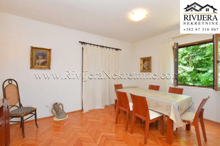 Prodaja, trosoban stan, 106m², Centar, Herceg Novi