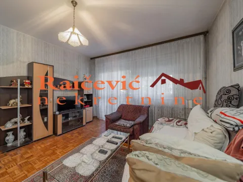 Prodaja, dvosoban stan, 67m², Labudovo Brdo, Beograd - image 2