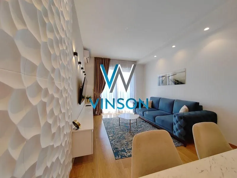 Izdavanje, jednosoban stan, 45m², Centar, Novi Sad