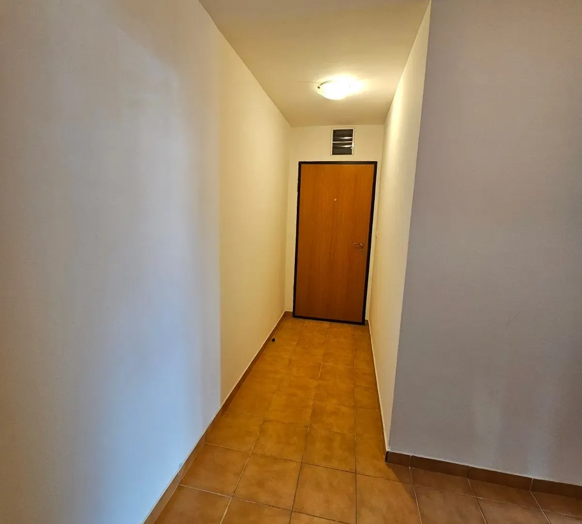 Prodaja, jednosoban stan, 45m², Stari Aerodrom, Podgorica