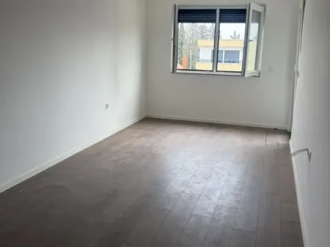 Sale, one bedroom apartment, 47m², Ulcinj, Crna Gora - image 1