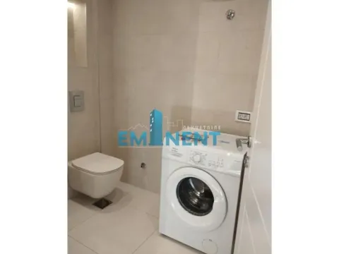 Izdavanje, trosoban stan, 75m², Autokomanda, Voždovac Sve Podlokacije - image 12