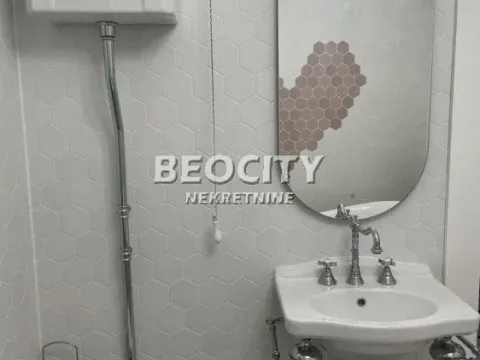 Prodaja, trosoban stan, 104m², Centar, Novi Sad - image 9