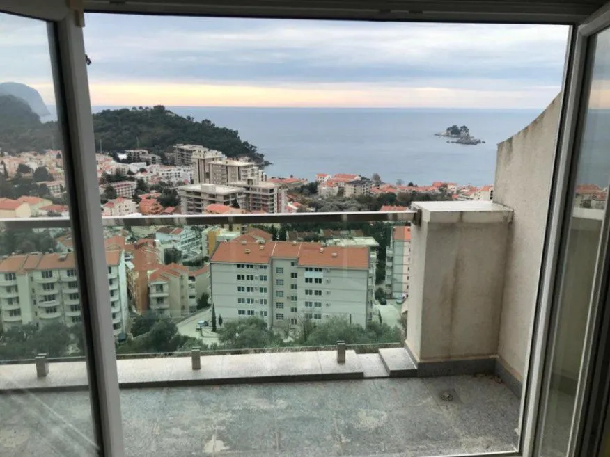 Sale, three bedroom apartment, 142m², Petrovac, Budva