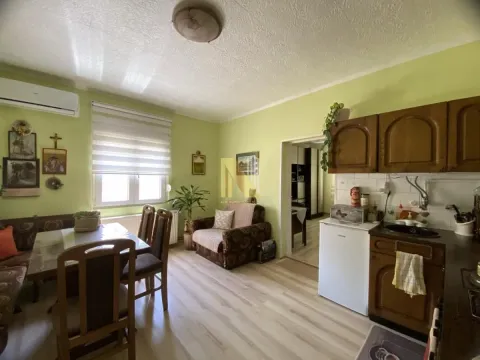 Sale, house, 126m², Gospodjinci, Žabalj - image 12