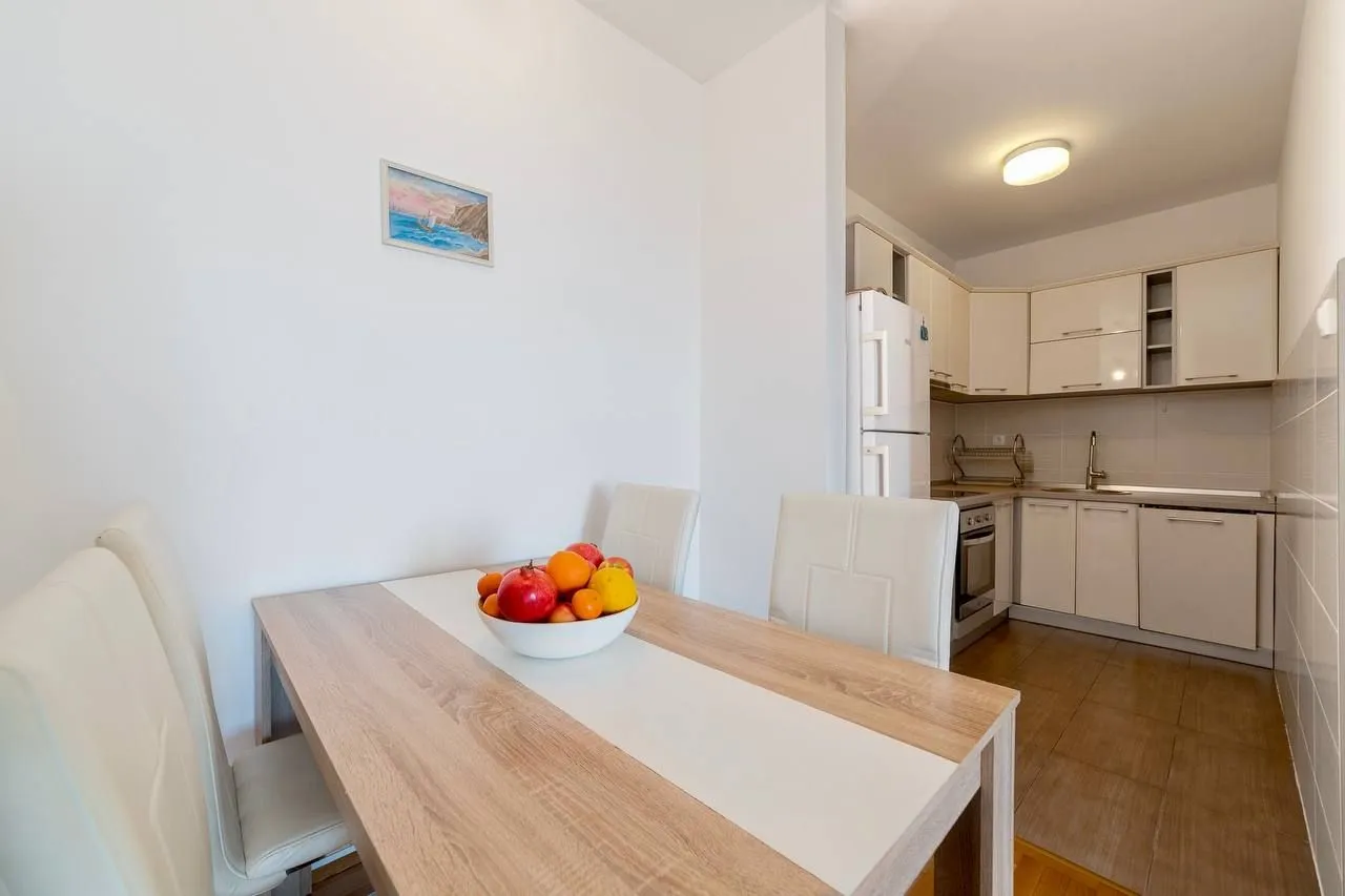 Sale, two bedroom apartment, 69m², Bečići, Budva