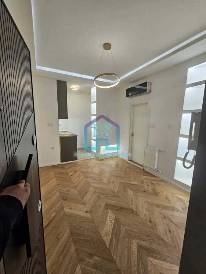 Prodaja, jednosoban stan, 21m², Stari grad, Novi Sad