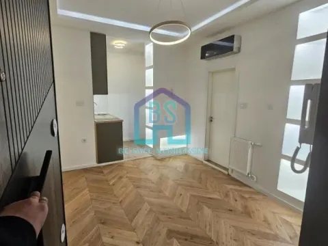 Prodaja, jednosoban stan, 21m², Stari grad, Novi Sad - image 2