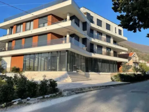 Rent, hospitality venue, 276m², Donja Lastva, Tivat