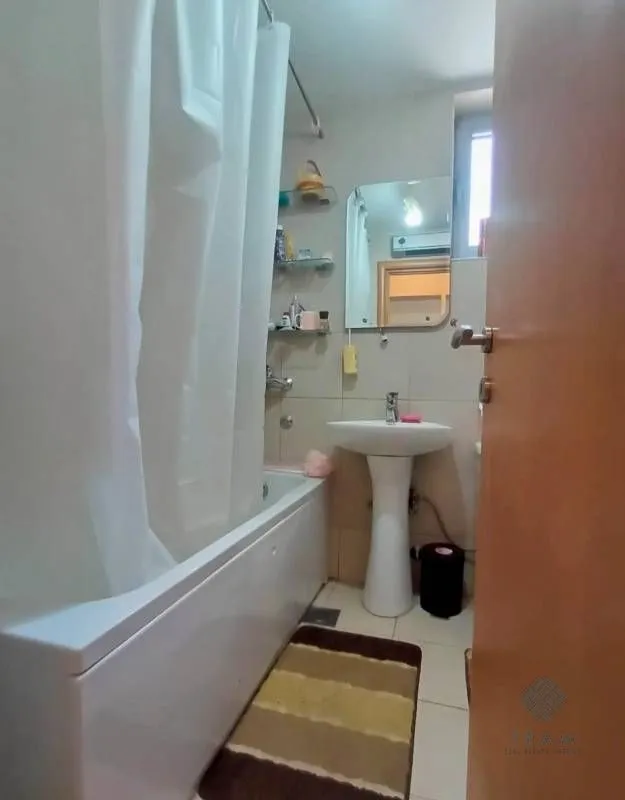 Prodaja, trosoban stan, 72m², Petrovac, Budva