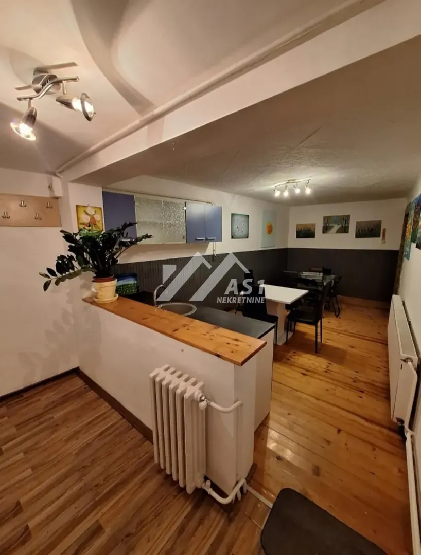 Rent, three bedroom apartment, 70m², Grbavica, Novi Sad Sve Podlokacije
