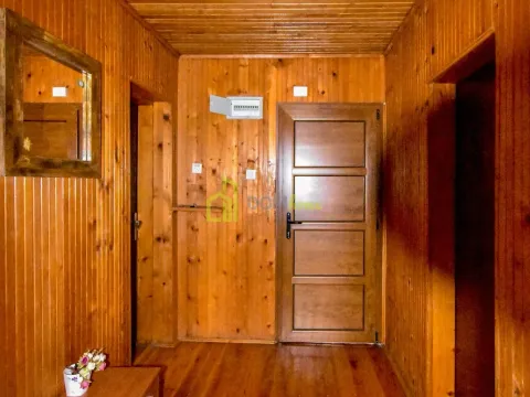 Prodaja, kuća, 370m², Tološi, Podgorica - image 33