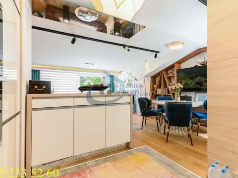 Sale, three bedroom apartment, 83m², Južni Bulevar, Vračar Sve Podlokacije - image 7