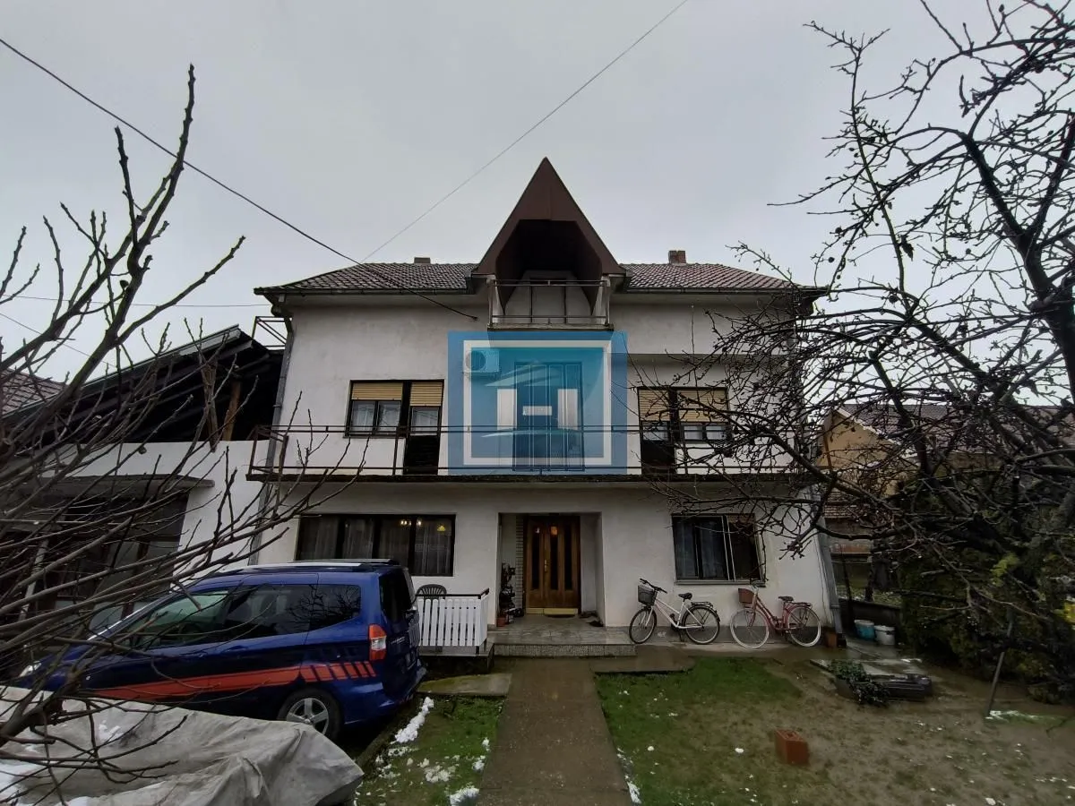 Sale, house, 291m², Ćuprija, Srbija