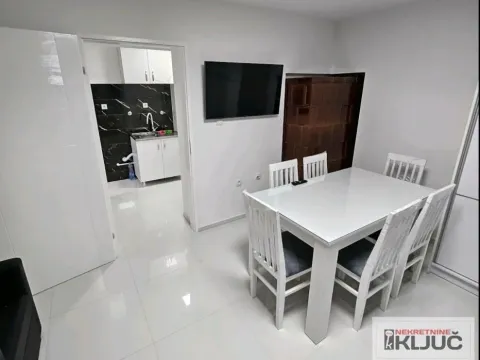 Izdavanje, dvosoban stan, 45m², Telep, Novi Sad Sve Podlokacije - image 3