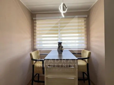 Rent, two bedroom apartment, 78m², Blok 5, Podgorica - image 7