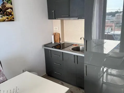 Rent, one bedroom apartment, 40m², Ilino, Bar - image 5