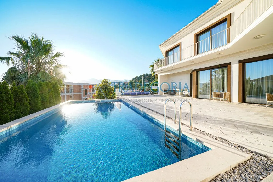 Prodaja, kuća, 285m², Tivat, Crna Gora