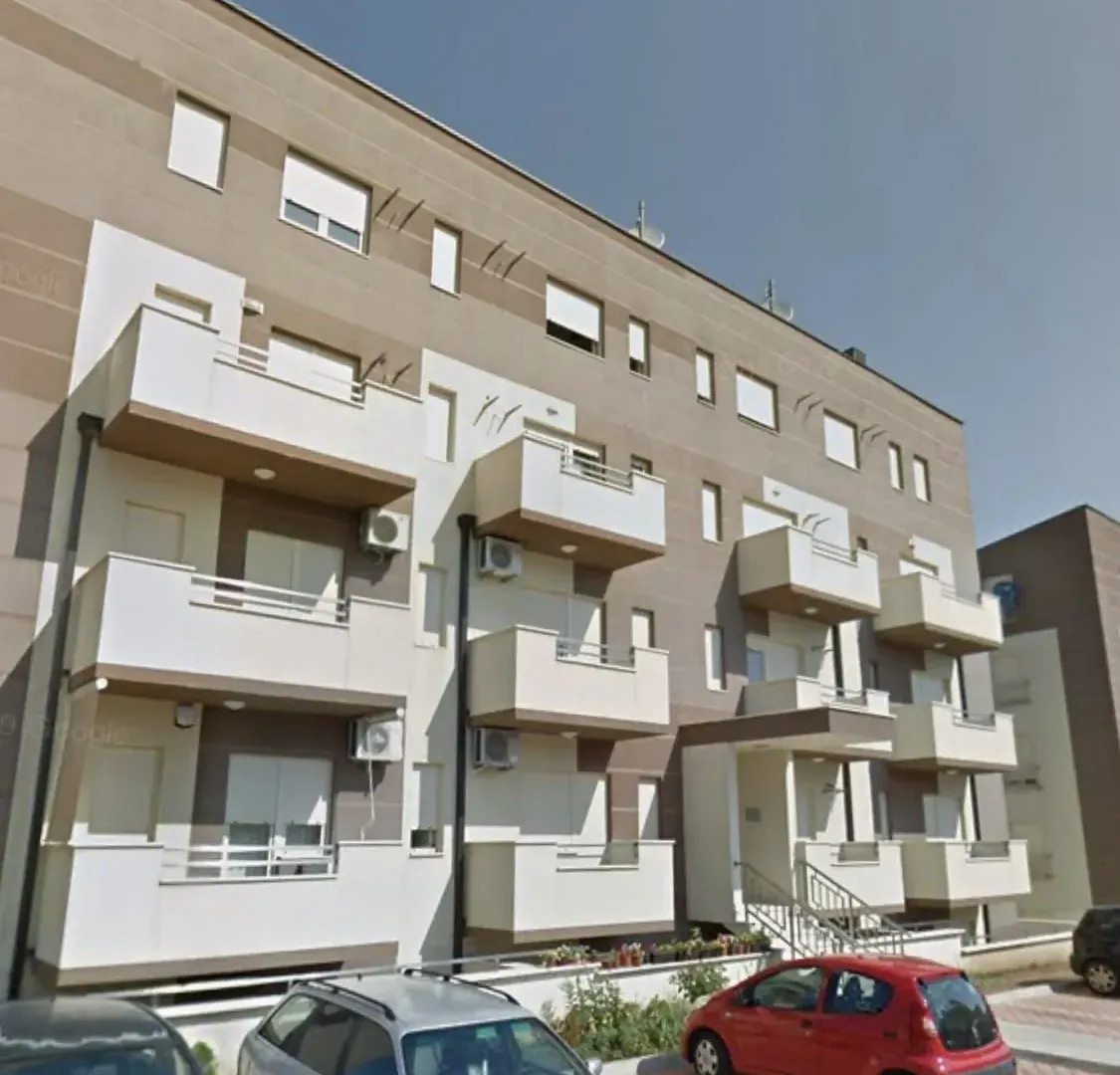 Izdavanje, dvosoban stan, 70m², Zabjelo, Podgorica