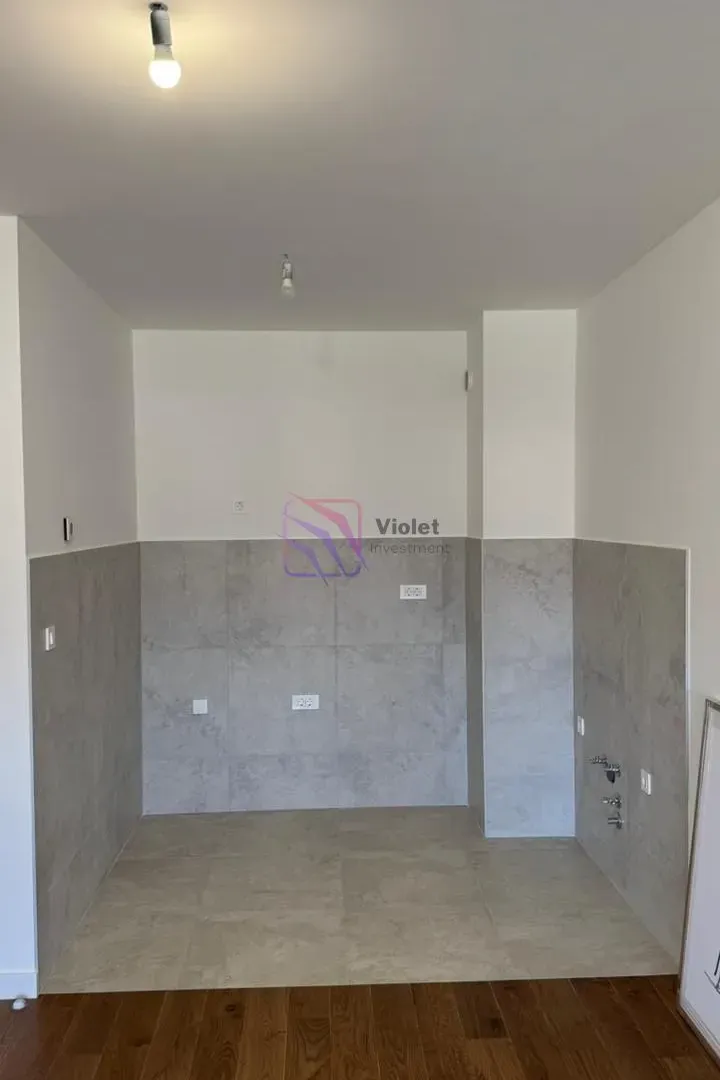 Izdavanje, jednosoban stan, 46m², Podgorica, Crna Gora