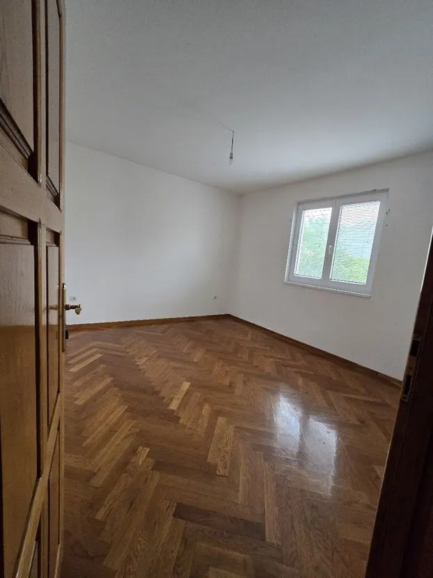 Prodaja, kuća, 500m², Bar, Crna Gora