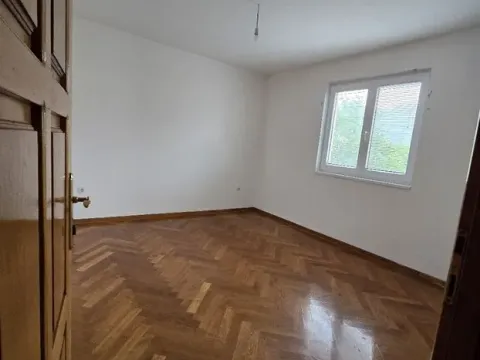 Prodaja, kuća, 500m², Bar, Crna Gora - image 7