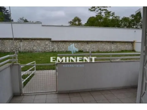 Izdavanje, četvorosoban stan, 110m², Savski Venac, Beograd - image 17