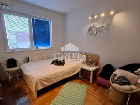 Prodaja, četvorosoban stan, 55m², Centar Sve Podlokacije, Beograd - image 7