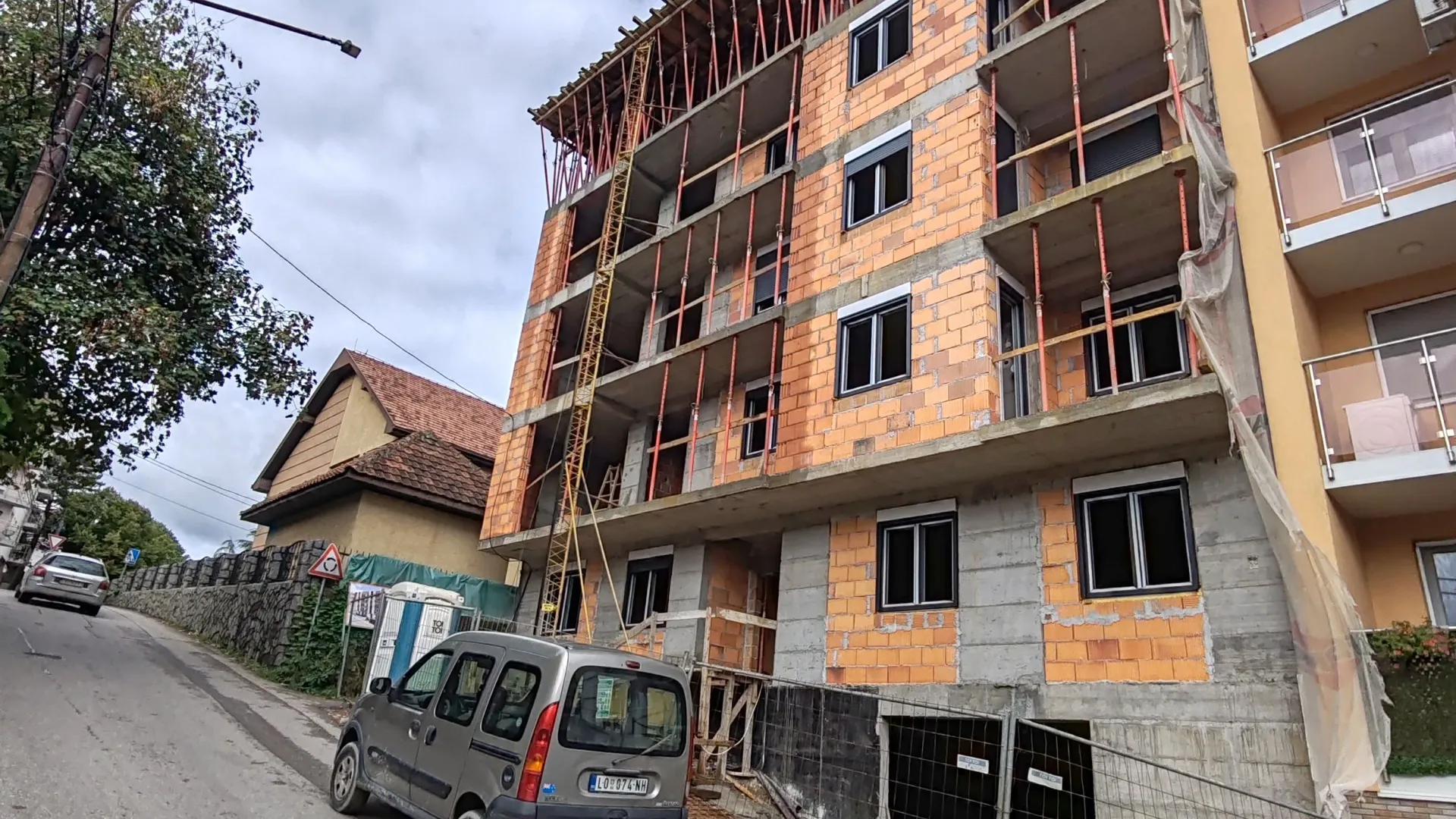 Prodaja, jednosoban stan, 53m², Centar, Loznica