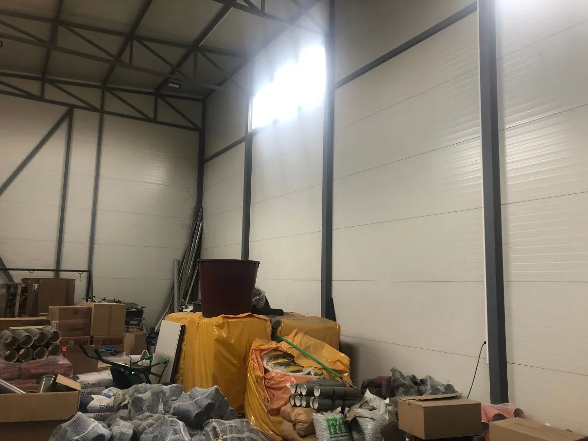 Rent, office space, 260m², Borča 1, Borča Sve Podlokacije