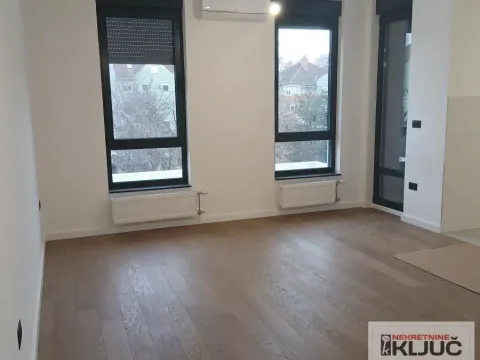 Sale, four bedroom apartment, 98m², Grbavica, Novi Sad Sve Podlokacije - image 3
