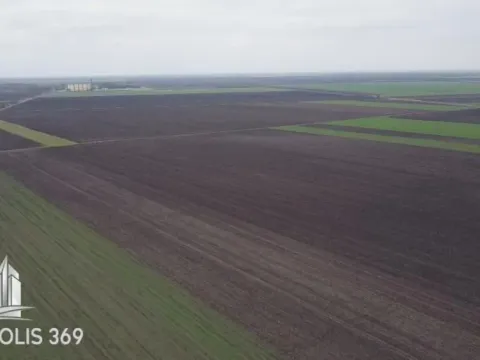 Zemljište in Centar