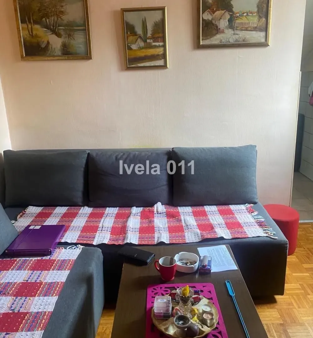 Sale, four bedroom apartment, 100m², Petlovo Brdo, Beograd