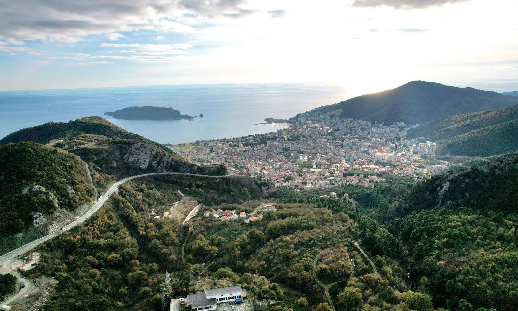 Prodaja, plac, 2104m², Markovići, Budva