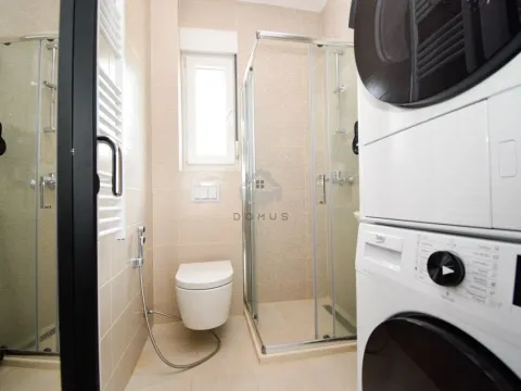 Sale, two bedroom apartment, 72m², Tivat, Crna Gora - image 9